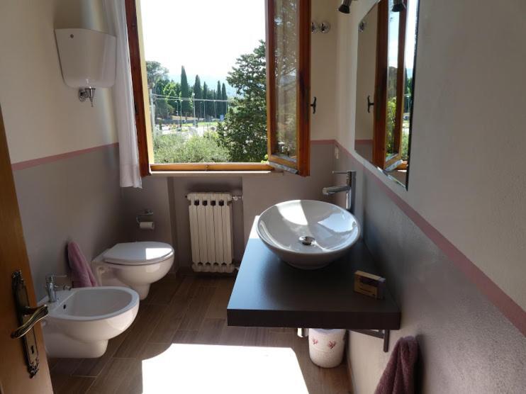 Appartement Casa Giuliana à Chiusi Extérieur photo